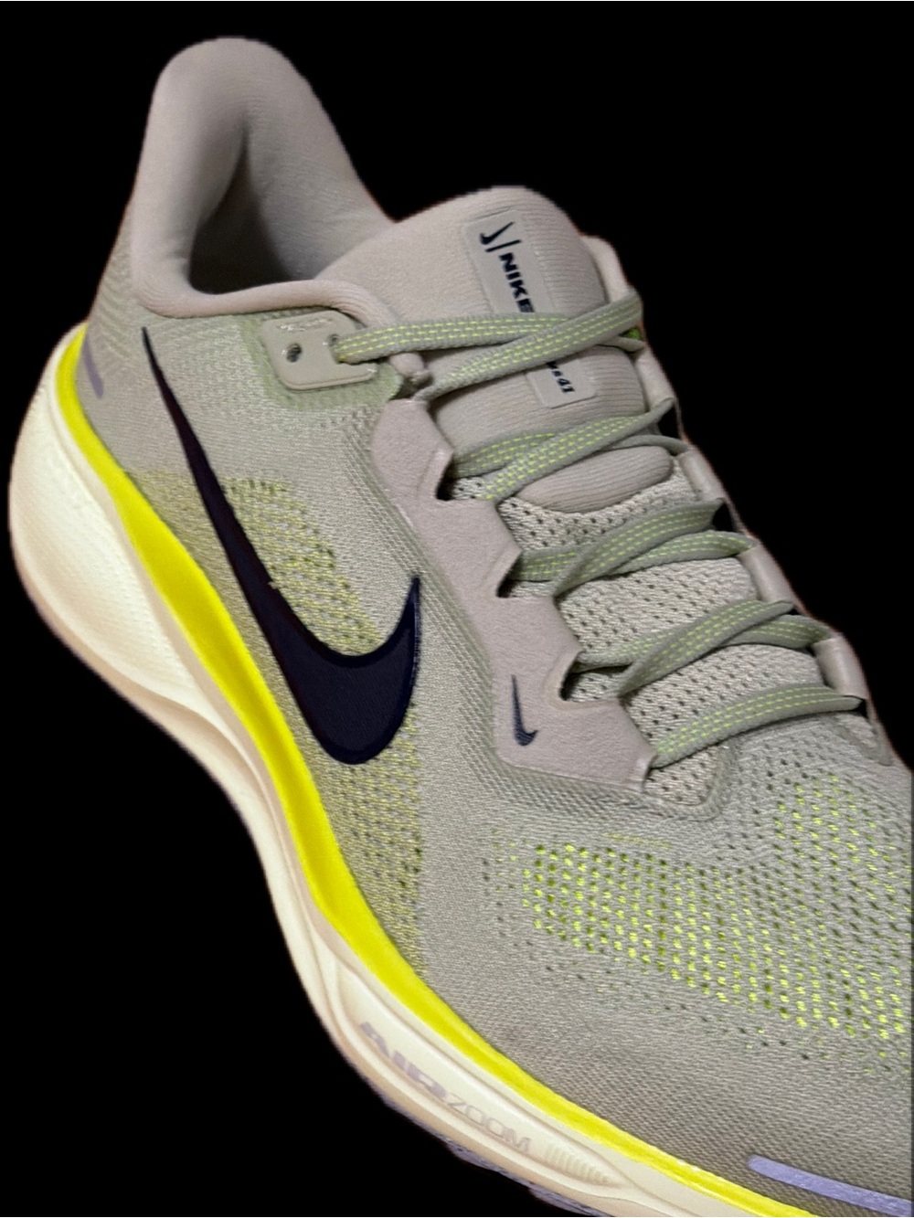 Nike AIR PEGASUS 41 Olive Aura /White Volt Men’s size 11 Runners - Picture 12 of 13